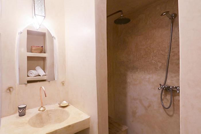 Boutique Hotel Riad Almoulouk Marrakesh Habitación foto